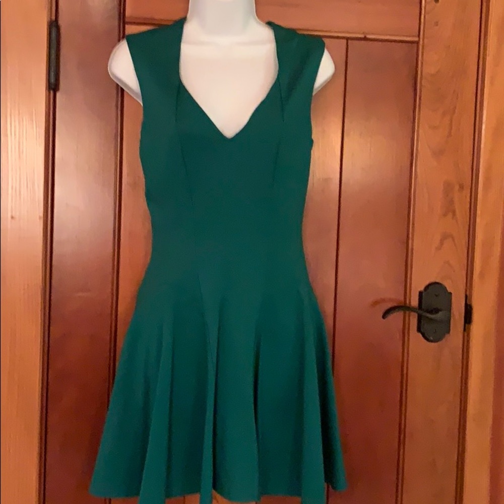 Bebe dress